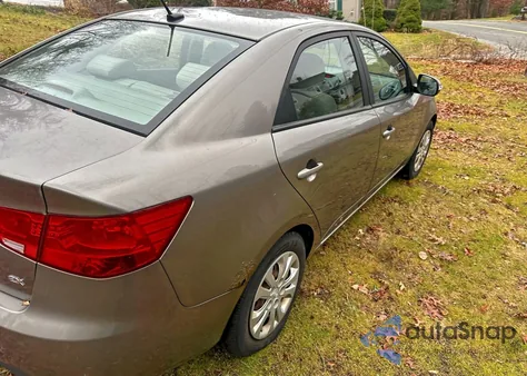 2010 Kia Forte Ex из США, поврежденный, VIN KNAFU4A28A5837795